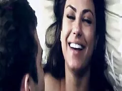 Przeleciał na krześle. darmowe filmy o seksie