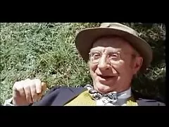Dziewczyna wali konia prysznic i sex darmowy filmy dildo w łazience.