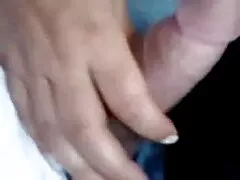 Brunetka w pończochach pieprzy się w cipkę i sex z dziewica darmowe filmy tyłek