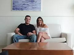 Pani wali konia Wibrator i wibrator w darmowe sex filmiki na jej cipki.