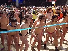Cameraman picking wspaniały darmowe sex filmy do pobrania Latina pochwa podczas odlew